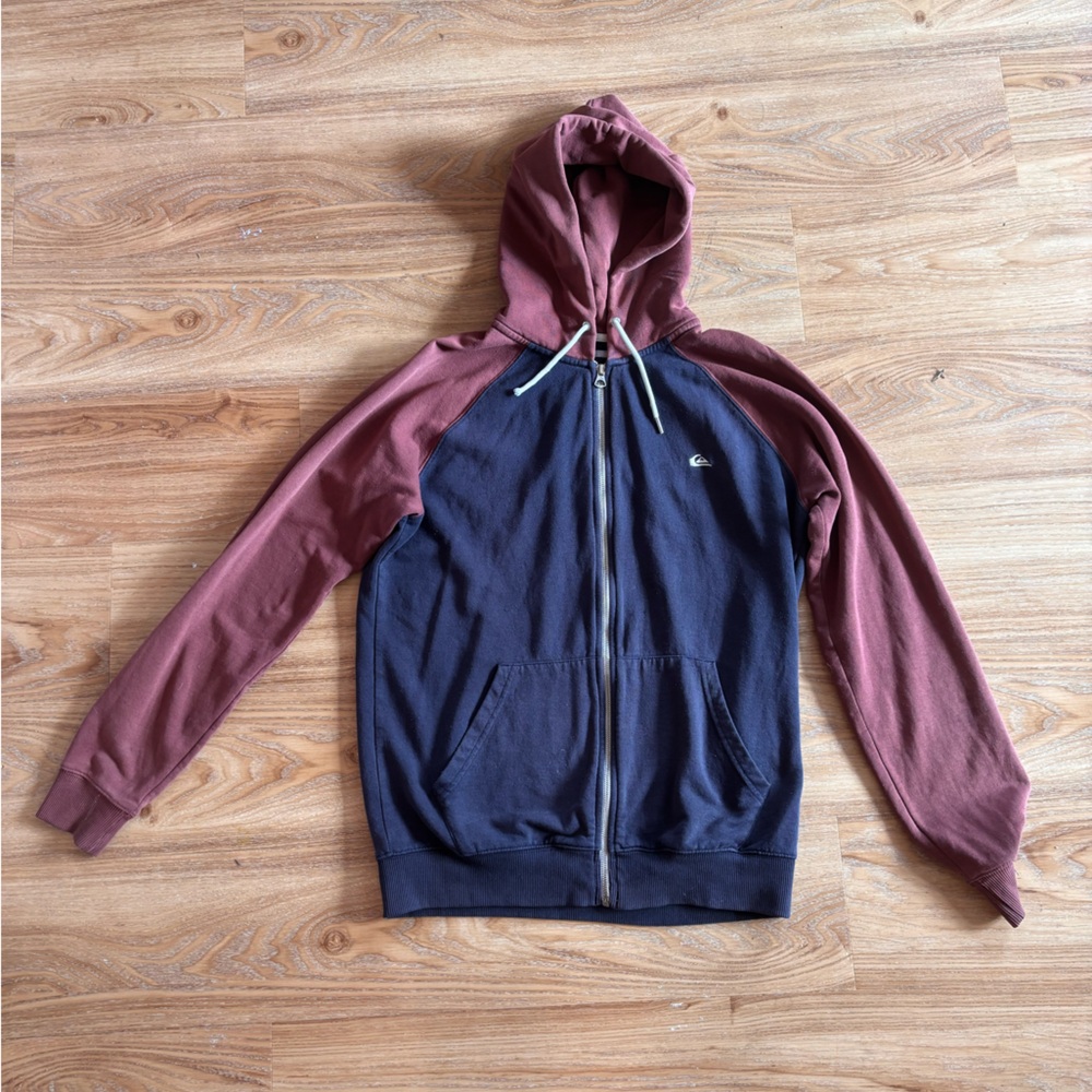 Quiksilver Maroon and Navy Hoodie